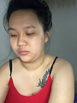 Almira6868 live cam on StripChat