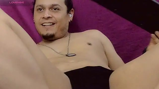 chino_roz webcam