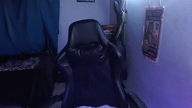 Elastic_Fantasy webcam