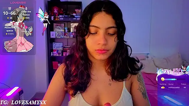 Lovelyamyy webcam