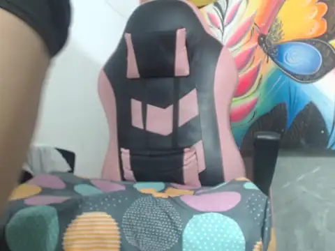 Estebanbigcock23 webcam