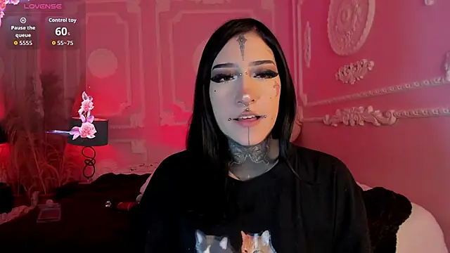 Kat_VonDe webcam