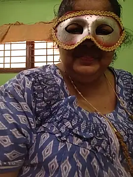 Tamil-mayasri live cam