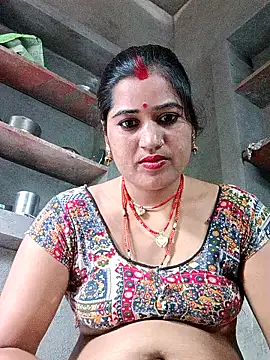 Hot_kamla