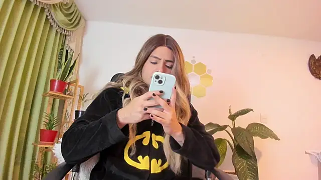 LukaCastillo live sex cam