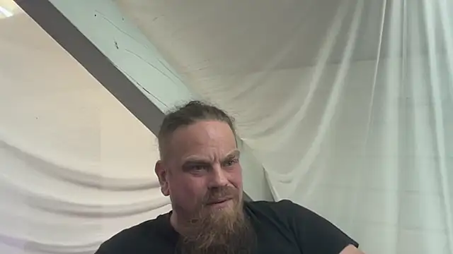 5mm-Production live cam on StripChat
