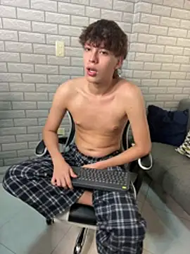 Nicola_hard webcam
