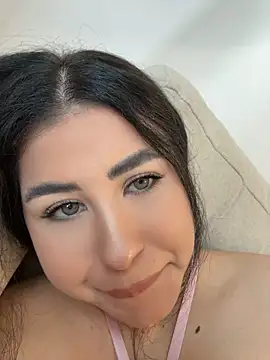 daianakimberly - DaianaKimberly's free webcam - UK Sex Cams