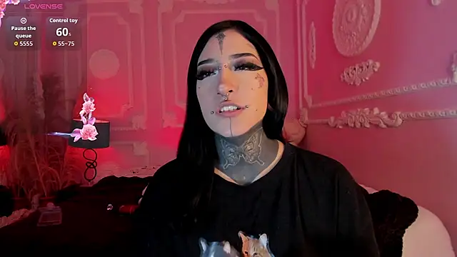 Kat_VonDe webcam
