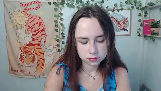 VeryVeryVeryShy_ live cam on StripChat