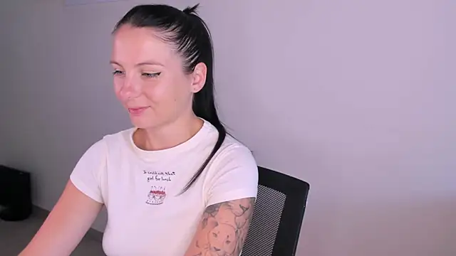 Elle_Pearl_ webcam