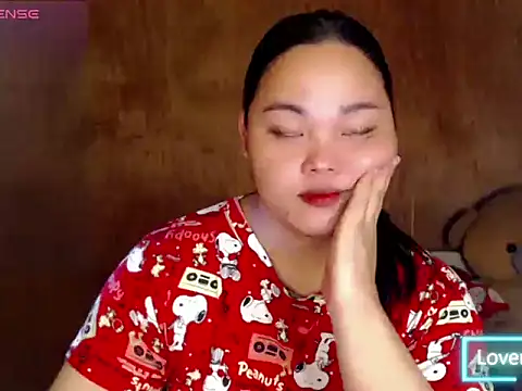 _Lylia webcam