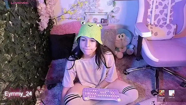 Eymmy_24 webcam