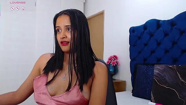 Lili666_ webcam