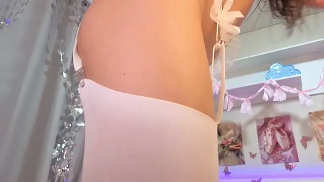 Milly_Lane webcam