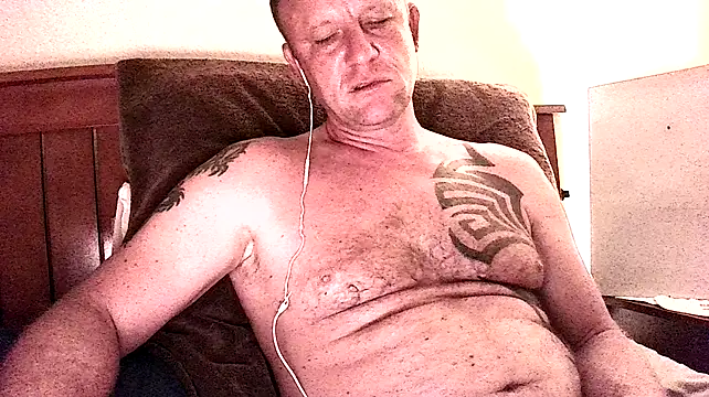 Yournaughty webcam