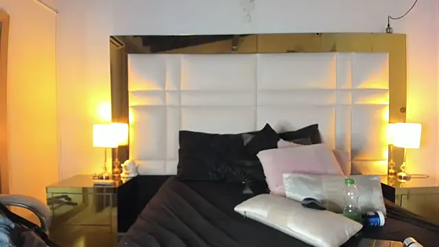 Brenda_Thomp webcam