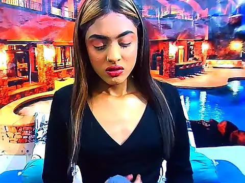 IndianPretty14u2Luv webcam