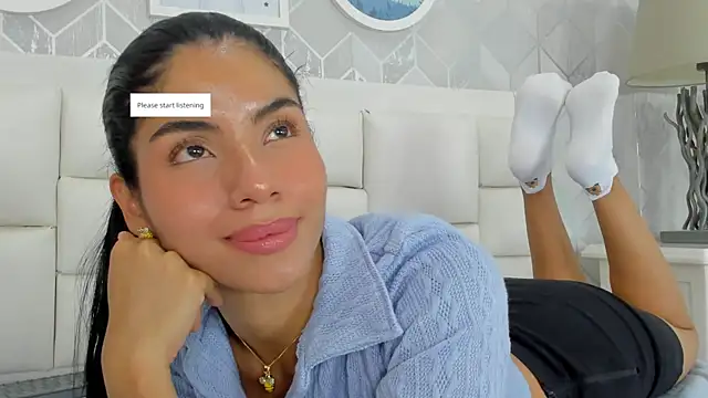 naia_cox webcam