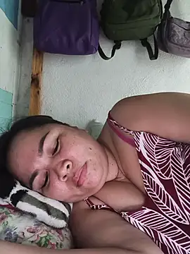 Sweetlorie_83