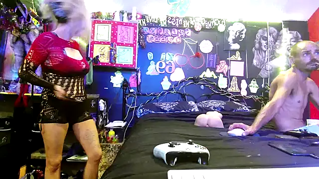 DaddyAndSplashQueen webcam