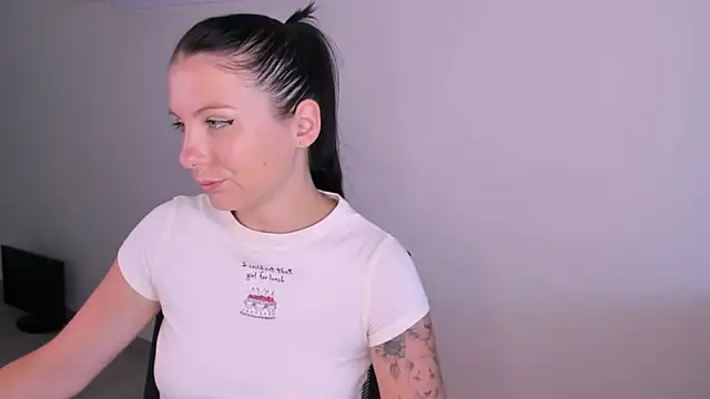 Elle_Pearl_ webcam