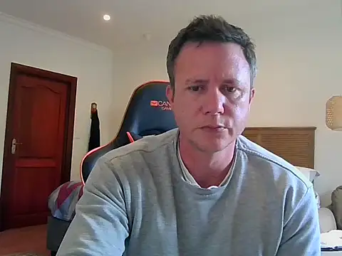 TroyDieselXXX webcam