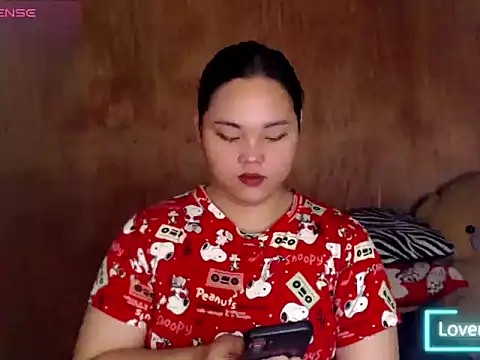 _Lylia webcam