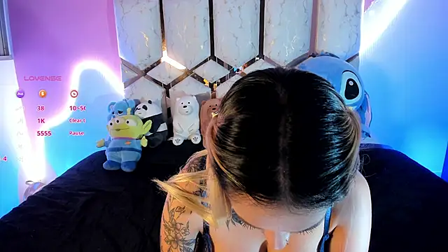 Amanda_klaire webcam