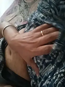 anyone_143 - Anyone_143's free webcam - UK Sex Cams
