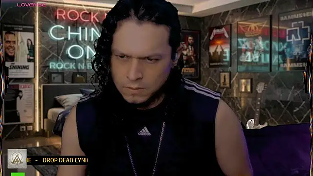 chino_roz webcam