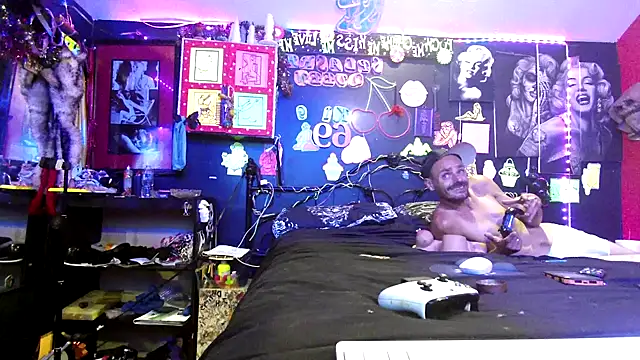 DaddyAndSplashQueen webcam
