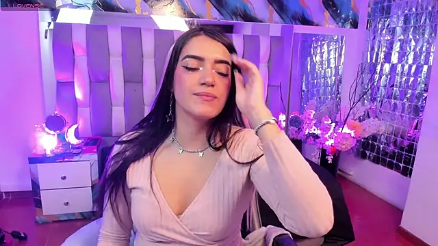 isadiiaz - IsaDiiaz's free webcam - UK Sex Cams