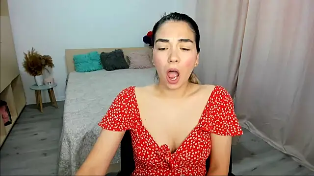 AlexaJuly webcam