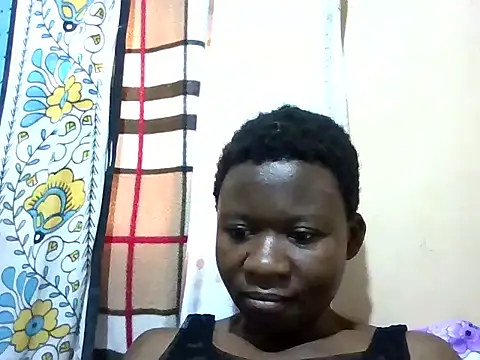 NaughtyNyra webcam