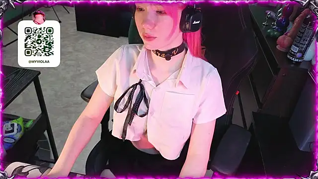 Maya_Viola webcam
