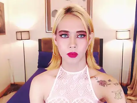 PreciousAmore webcam