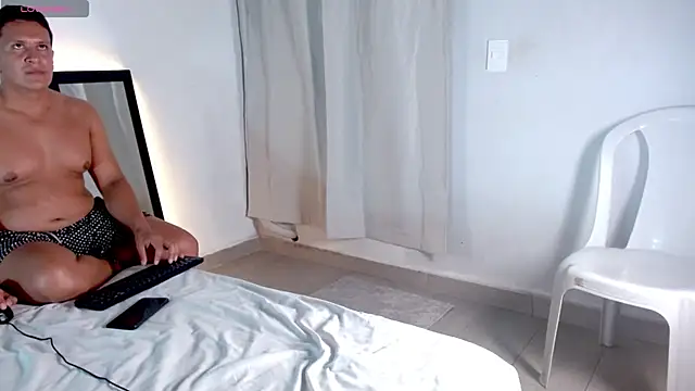 Mia_sexylatin webcam