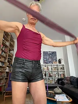 SexyLeon8