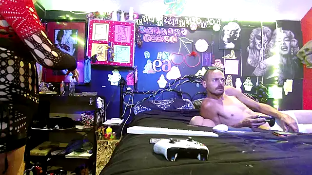 DaddyAndSplashQueen webcam