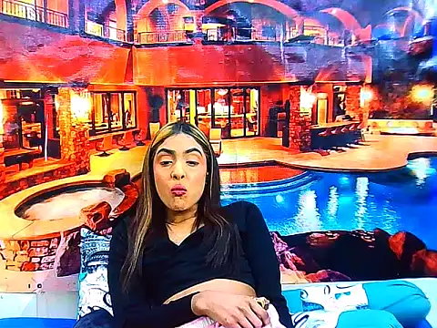 IndianPretty14u2Luv webcam
