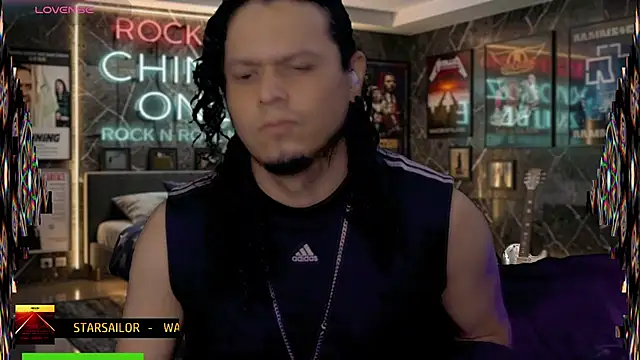 chino_roz webcam