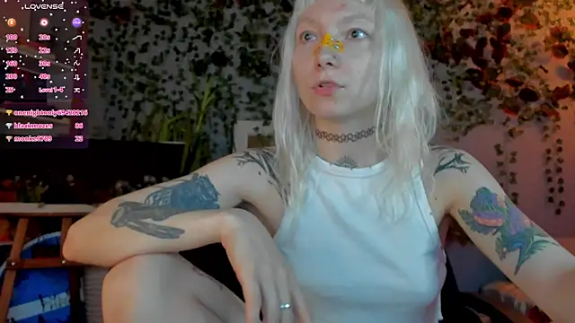 tattoo_art_baby webcam