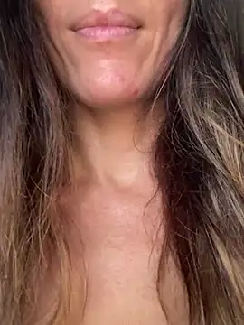 AnnaFlowerBabe webcam