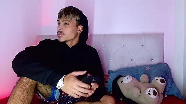 Angel_foxc13 webcam