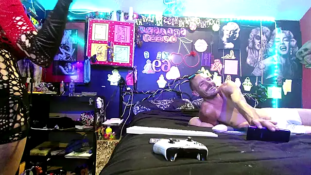 DaddyAndSplashQueen webcam