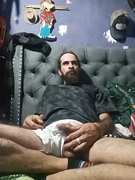 hairy_mannn webcam