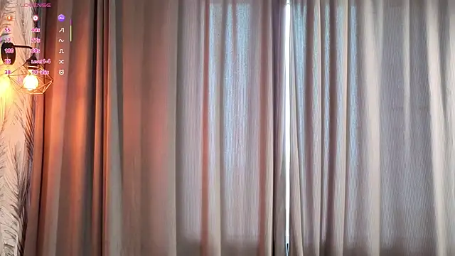 ElvinaRose webcam