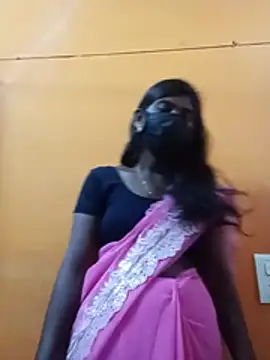 Keerthi_143 webcam