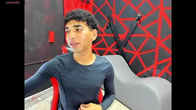 efrain_boy webcam
